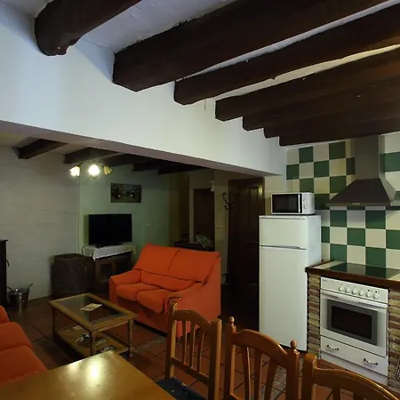 Casa Rural La Tejada Lantställe *